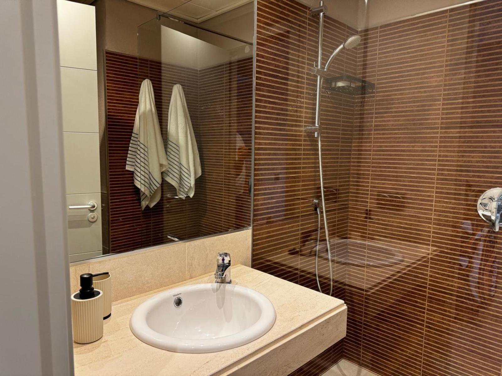 Luxury Homes Valle Del Golf Luxe * Vera